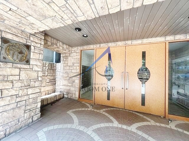 フェニックス幡ヶ谷弐番館のエントランス|エントランスです。