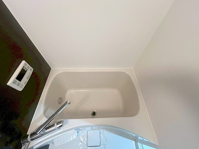 ネオライフ新大阪東棟の浴室