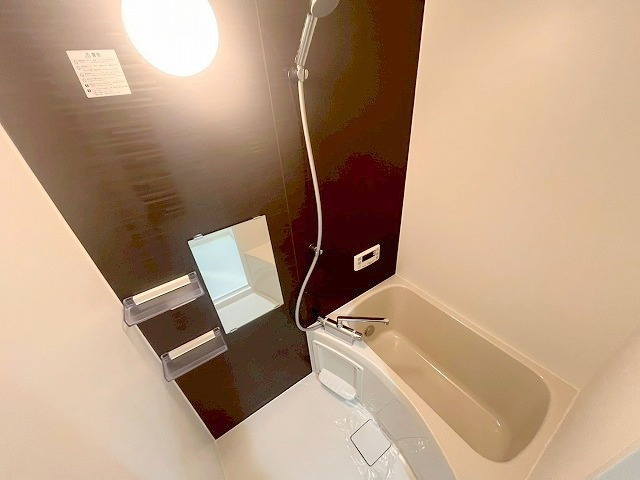 ネオライフ新大阪東棟の浴室