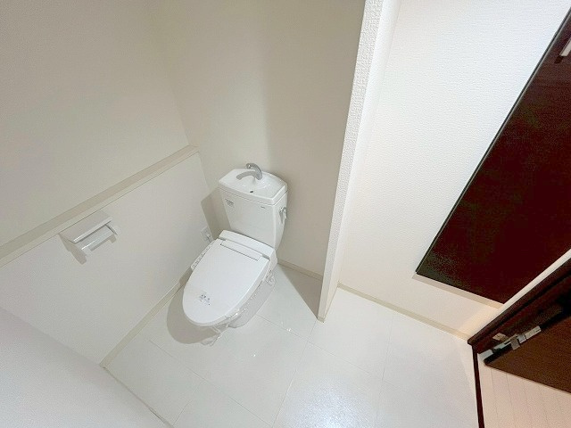 ネオライフ新大阪東棟のトイレ