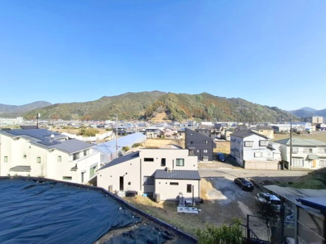 売中古戸建　静岡市葵区新間の展望|視界をさえぎることがなく、空、緑などの景色が日常的な癒やしとなるかと思います。夜景も素敵かと思います。