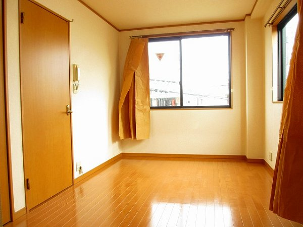 クレアーレハセガワの居間・リビング