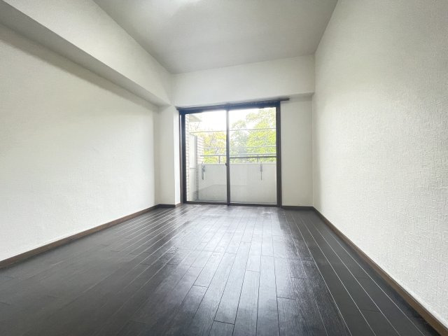 HOUSING１０１の居間・リビング|使いやすいリビングです