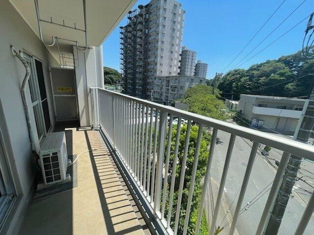 東船橋ガーデニア第３号棟のバルコニー