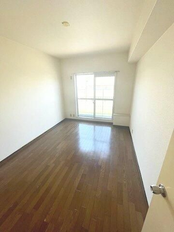 東船橋ガーデニア第３号棟の寝室