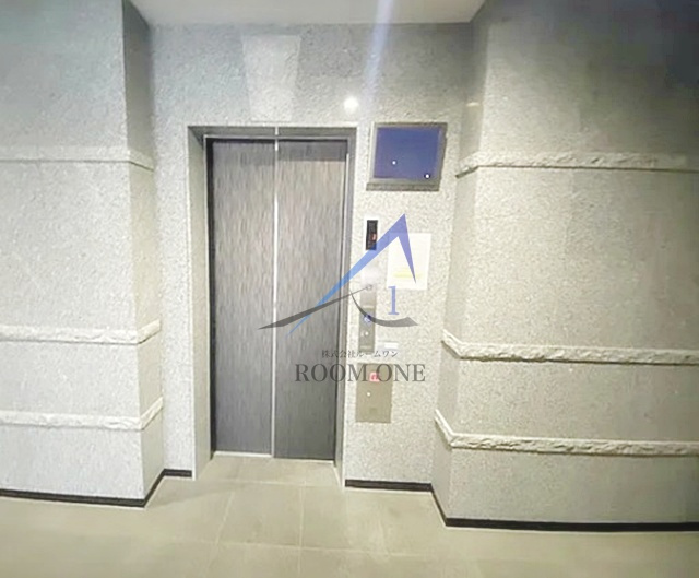 プレール・ドゥーク木場駅前のその他共用部分|エレベーターです。