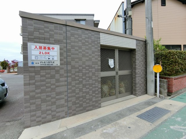 ラフィーネのその他共用部分|敷地内にゴミ置き場があります