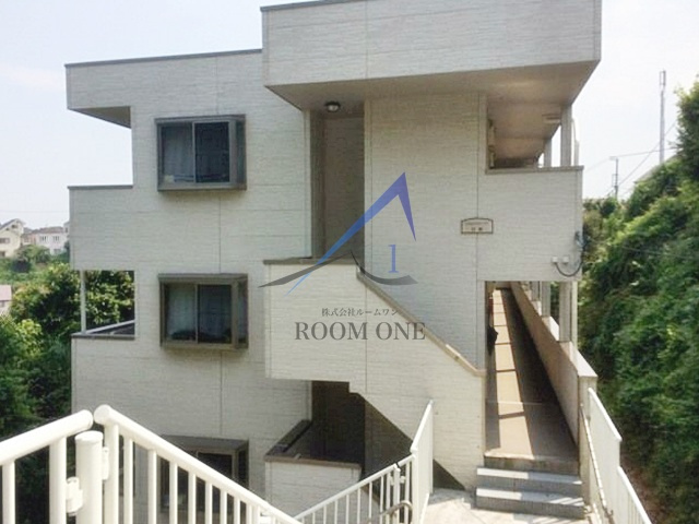 アンプルールフェール白亜の外観|外観です。