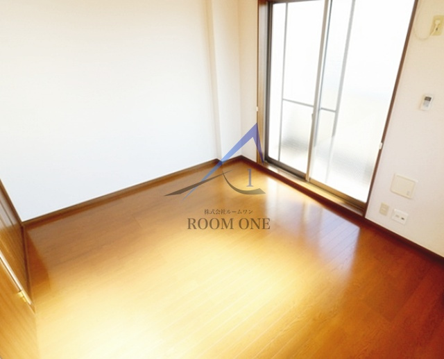 アンプルールフェール白亜