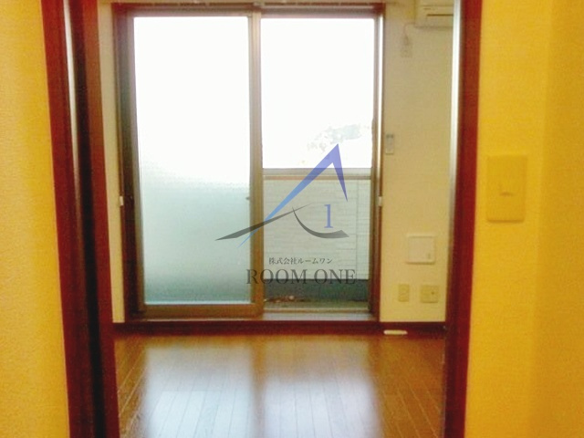 アンプルールフェール白亜の居間・リビング|洋室のお部屋です。