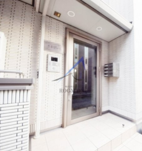 エトワールのエントランス|エントランスです。