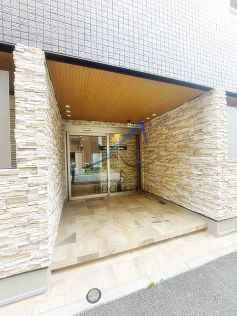 アムール・Ｋ・ｍｕｍｅのエントランス|エントランスです。