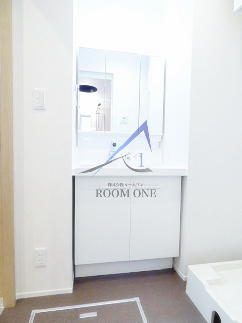 モランの洗面所|独立洗面台です。