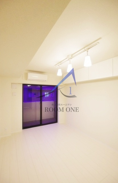 ブライズ多摩川DUEの居間・リビング|洋室のお部屋です。