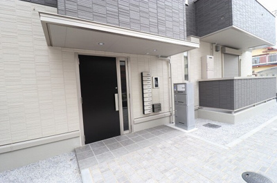 【エントランス】 | プランドールB | エントランス