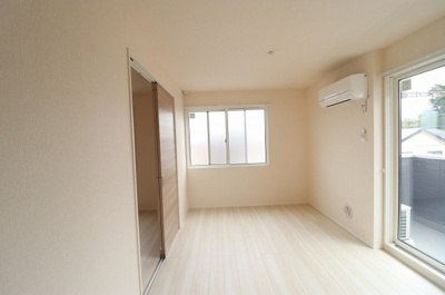 【洋室】 | プランドールB | リビングルーム １２帖