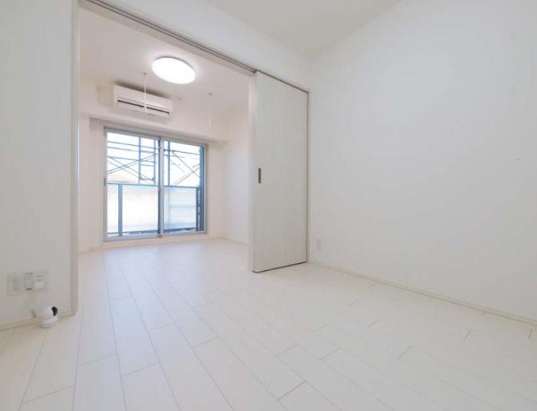 プレミアムキューブ東高円寺ドュークスの居間・リビング