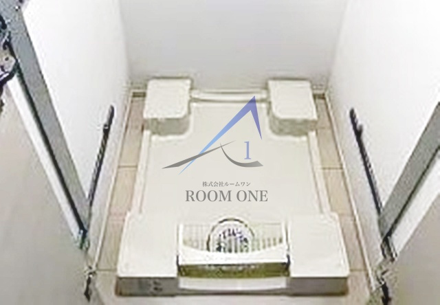 ハーモニーレジデンス東京アーバンスクエア♯002の設備|洗濯機置き場です。