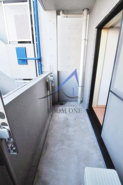 リ・ボーン　エンドーのバルコニー|バルコニーです。