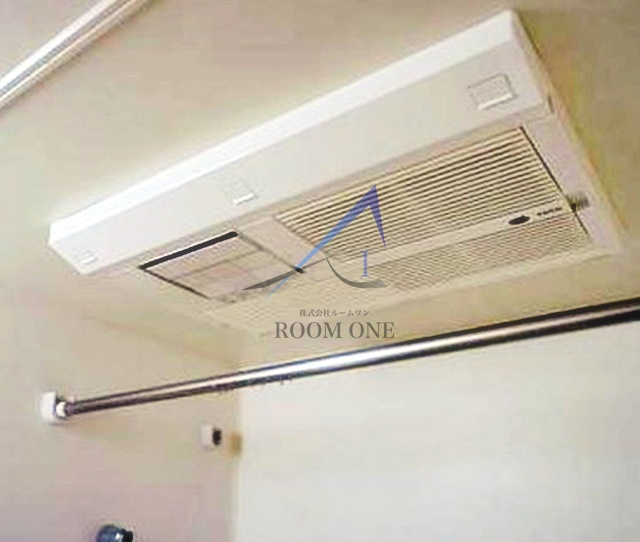 ルーブル神楽坂弐番館のその他|浴室乾燥機です。