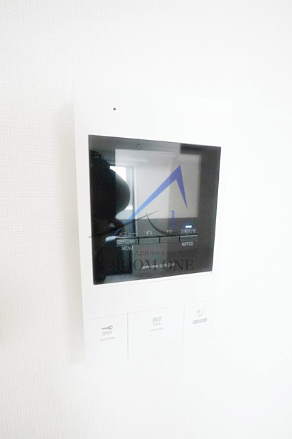 RELUXIA東武練馬のセキュリティ|モニター付きインターホンです。