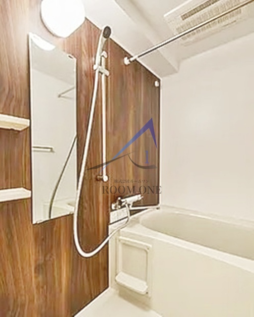 レオーネ板橋本町駅前の浴室|お風呂です。