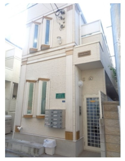 新宿区北新宿３丁目のアパートの外観|外観もきれいです