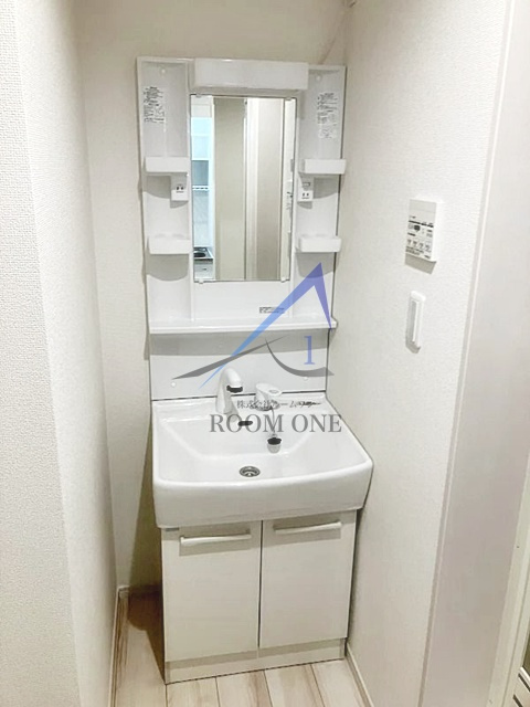 MELDIA梅島Ⅲの洗面所|洗面台です。