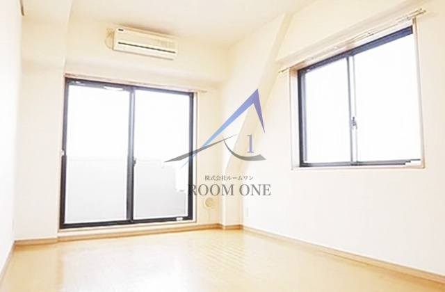 VIDA#014の居間・リビング|洋室のお部屋です。