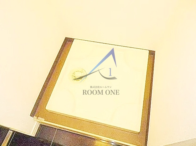 グラントゥルース西日暮里の設備|洗濯機置き場です。