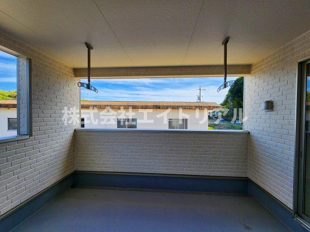 可児市塩　第4　新築戸建　全3棟のバルコニー