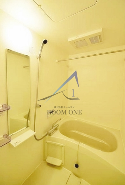 グランエッグス池袋要町の浴室|お風呂です。