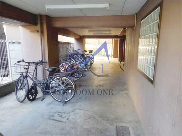プレール新宿余丁町のその他共用部分|駐輪場です。
