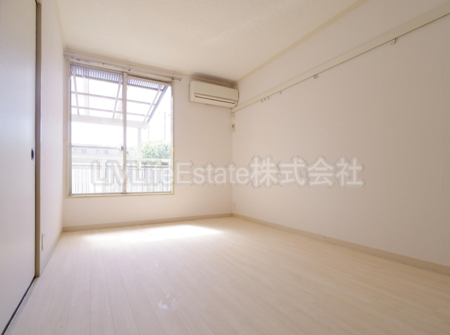 マーベラス一橋の洋室