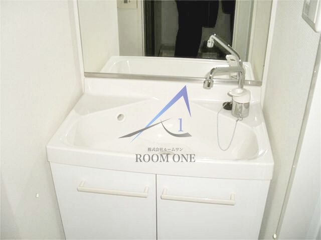 レジディア錦糸町の洗面所|洗面台です。