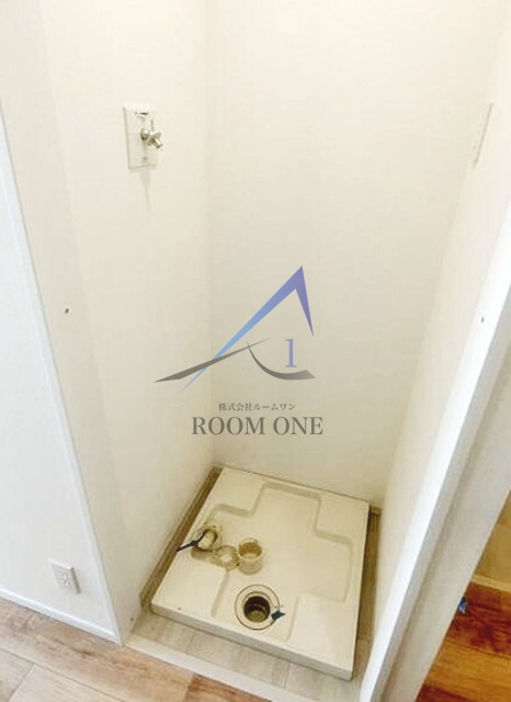 サンイング飯田橋の設備|洗濯機置き場です。