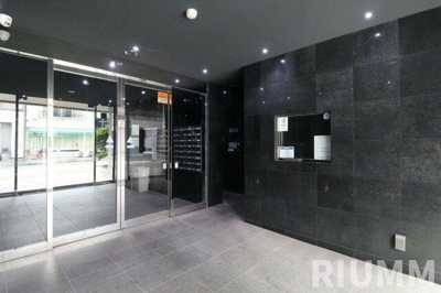 【エントランス】 | プレール・ドゥーク新御徒町