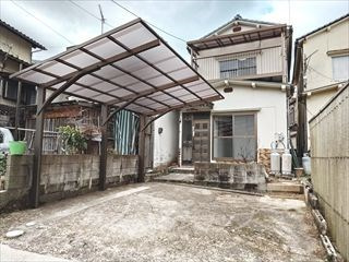 広島市安佐北区小河原町の一戸建て