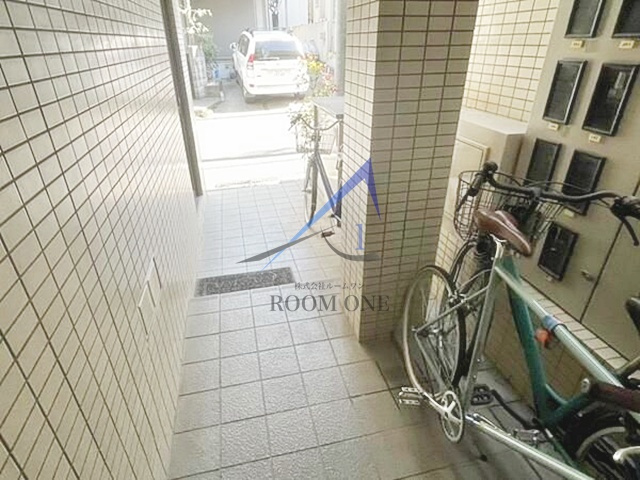 イーストアネックスのエントランス|エントランスです。