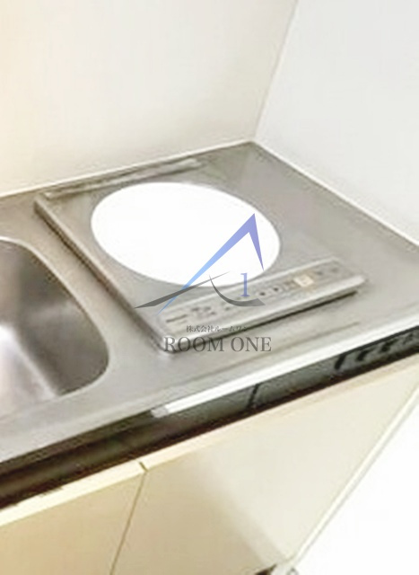 イーストアネックス