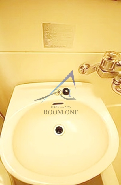 サカイ中野富士見町マンションの洗面所|洗面台です。