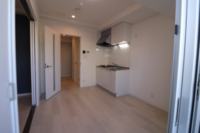 【居間・リビング】 | ライブガーデン千里丘東