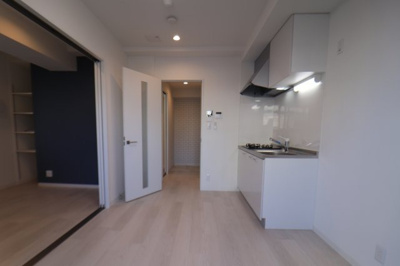 【居間・リビング】 | ライブガーデン千里丘東