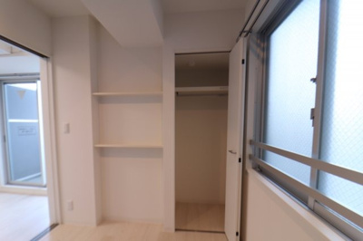 【寝室】 | ライブガーデン千里丘東