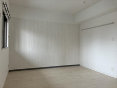 グランシャリオ諏訪野の洋室