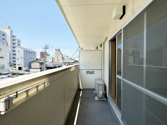 サンコート南はりまやのバルコニー