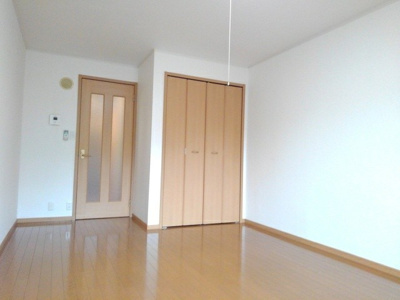 【寝室】 | メゾン・ジュネス