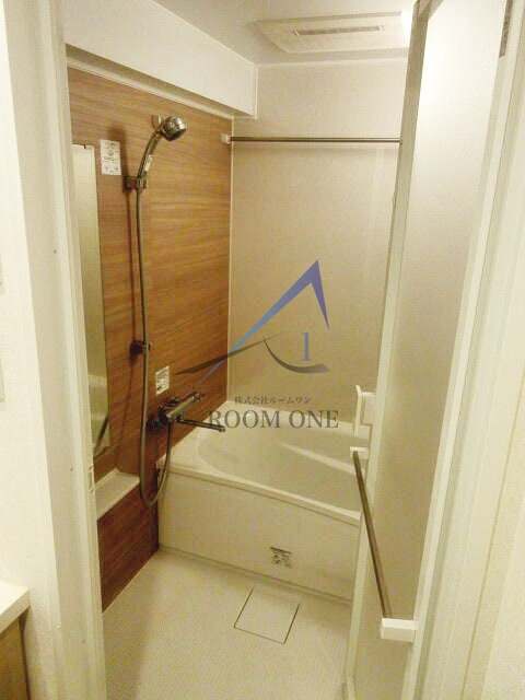 ルーブル新高島平の浴室|お風呂です。