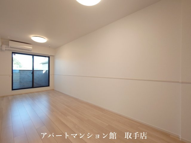 カルムの居間・リビング