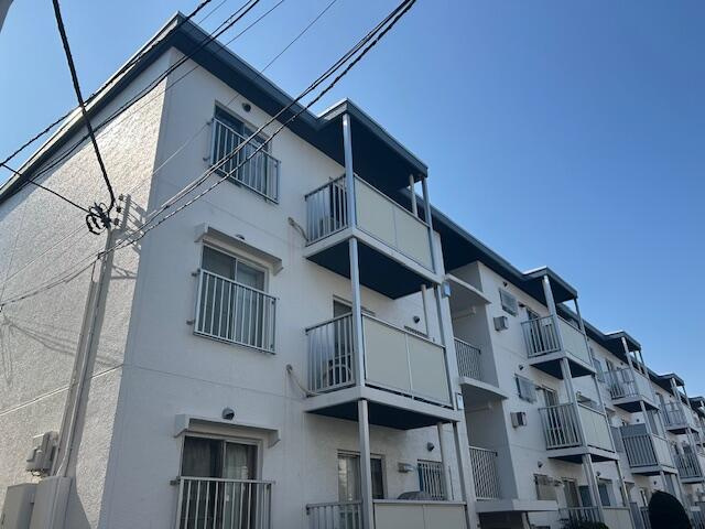 鎌ヶ谷コーポラス団地Ｍ棟の外観